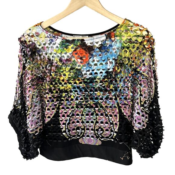 Alberto Makali Top Size Medium Open Weave Colorful Layered Batwing Art to Wear - Picture 1 of 8